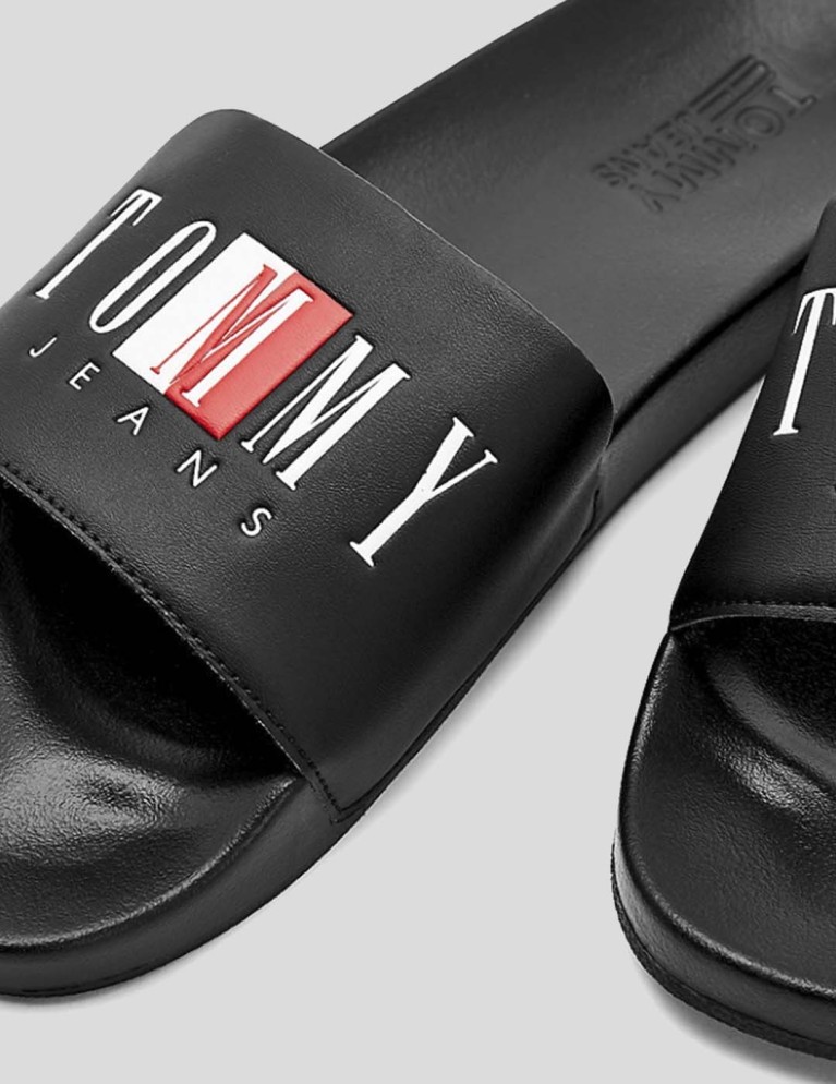 Chanclas TOMMY JEANS logo pool slide black